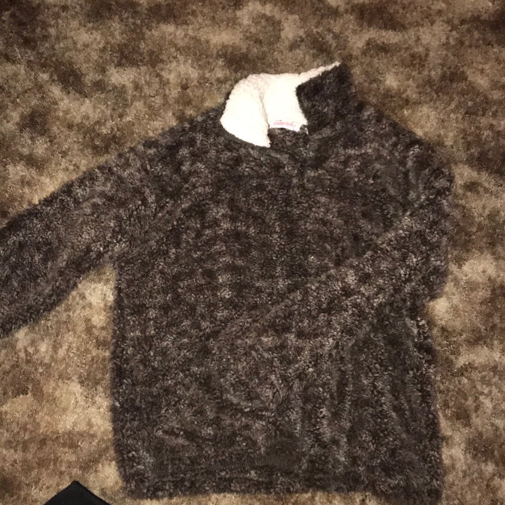 Furry puffy oversized brown pullover